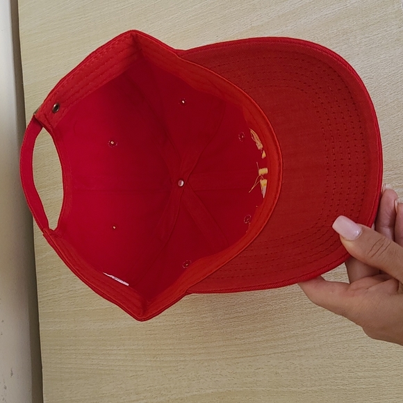 NWOT Nuda Tequila Red Lightweight Adjustable Cap - Picture 4 of 5